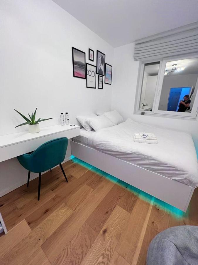 Soho Aparthotel Oradea Exterior foto